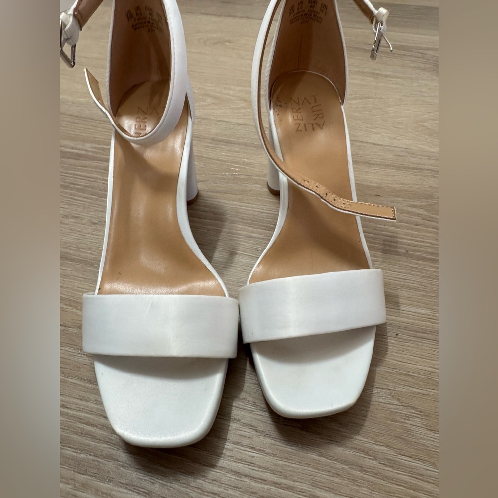 White Block Heel - Picture 5 of 10